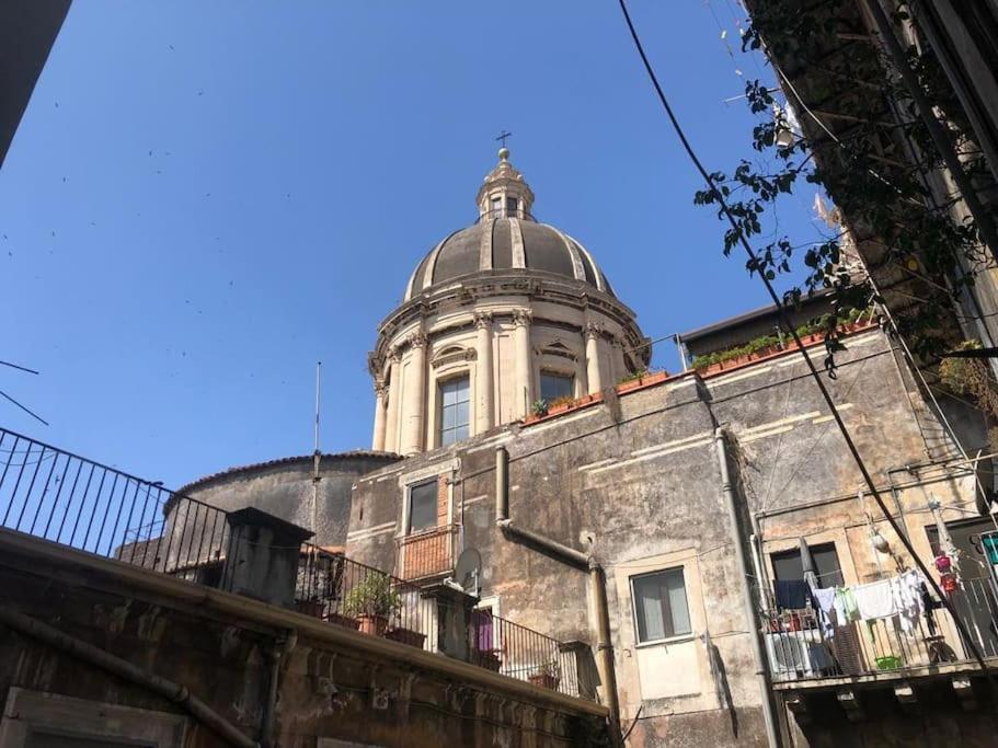 Casa D'Amico Al Duomo Apartment Катания Екстериор снимка